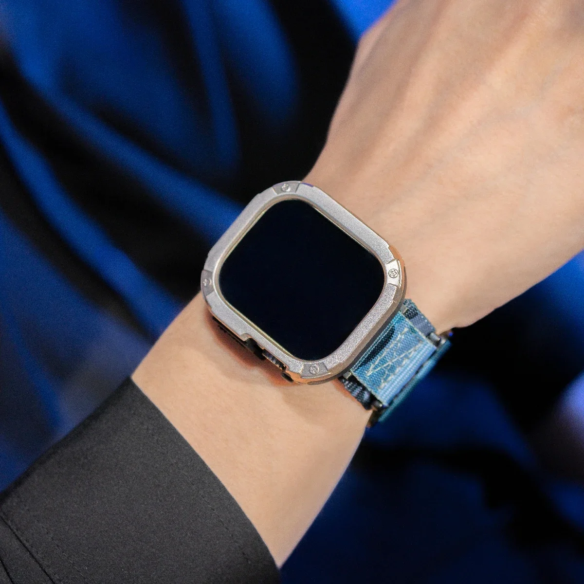 Nylon Strap+Case for Apple Wat - огляд і ціна Military Grade Case